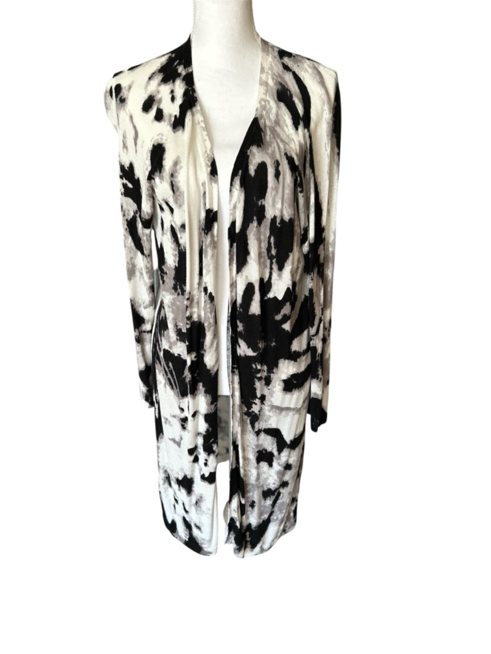 Open-Front Black & White Abstract Print Long Cardigan Sweater